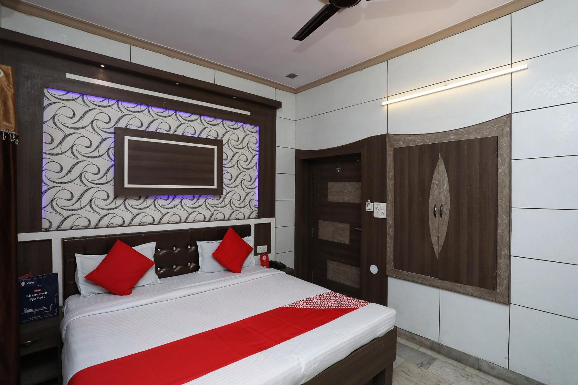 Hotel O Vanshika Агра Экстерьер фото